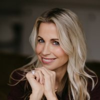 Vivian Reijs